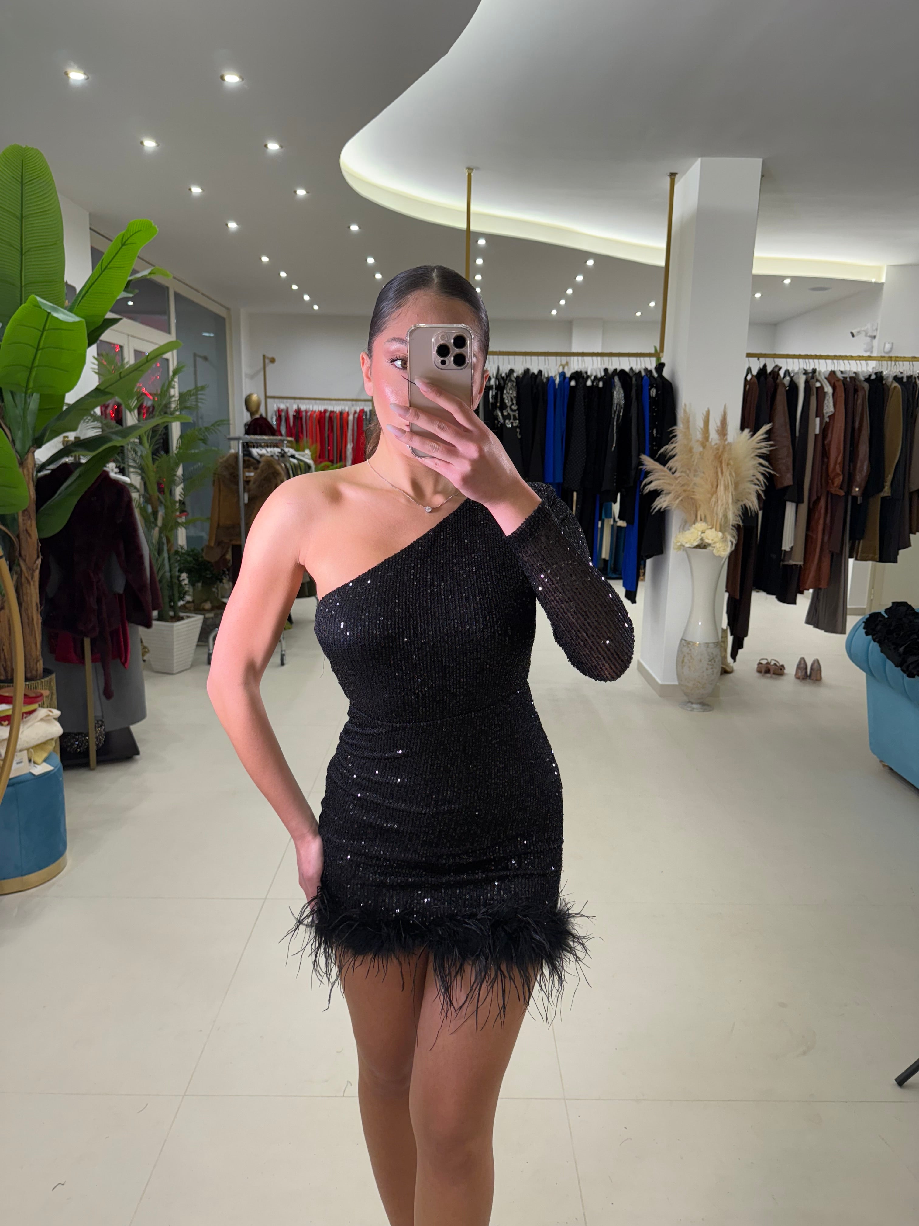 Mini dress piume e pailettes