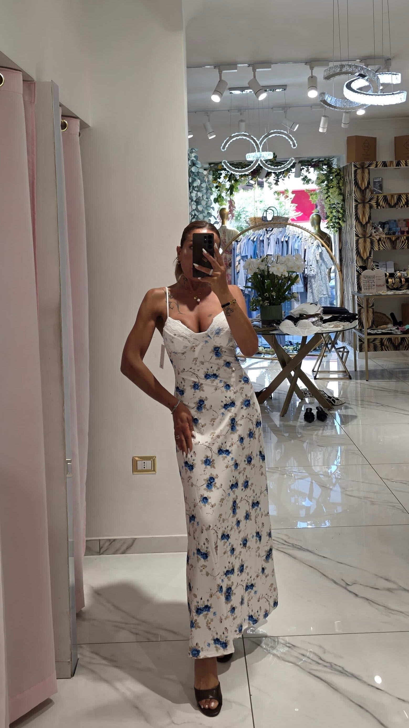 Abito Conchiglia Bloom in Lycra a Fantasia Floreale
