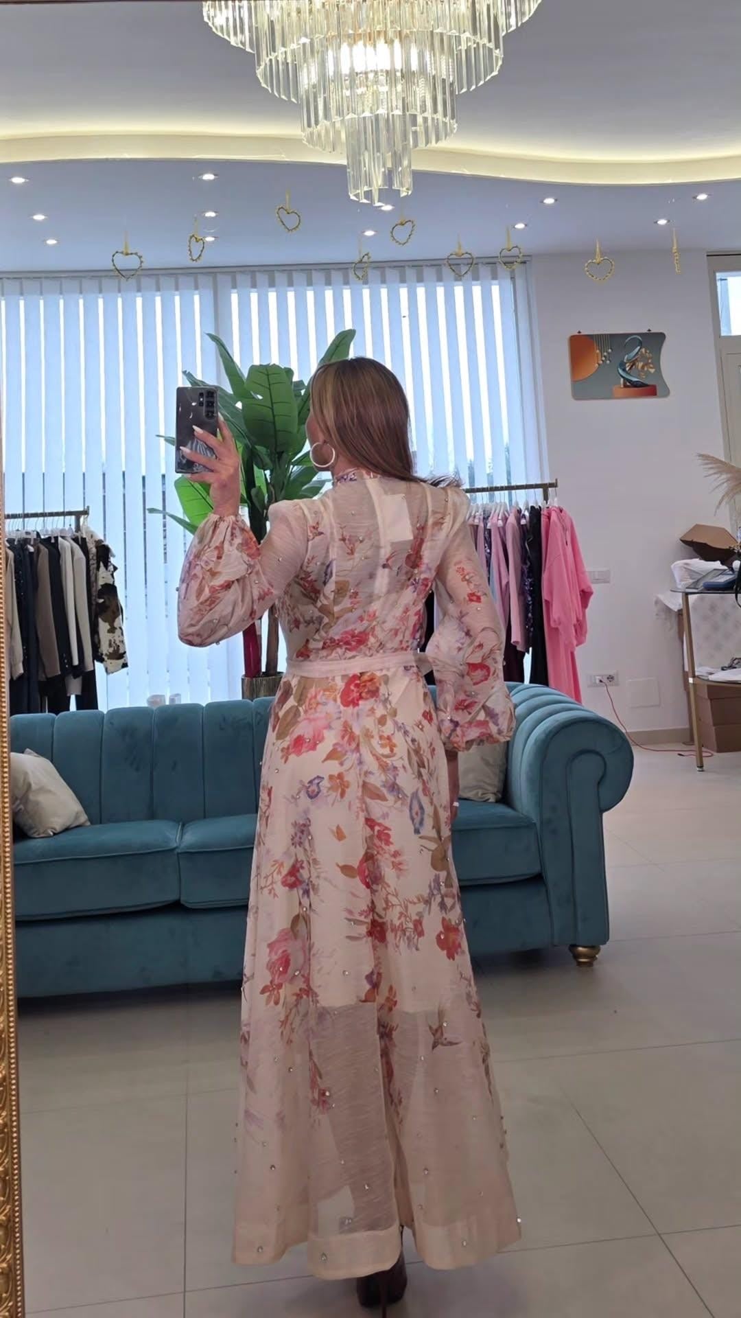 Abito midi con bottoni luna